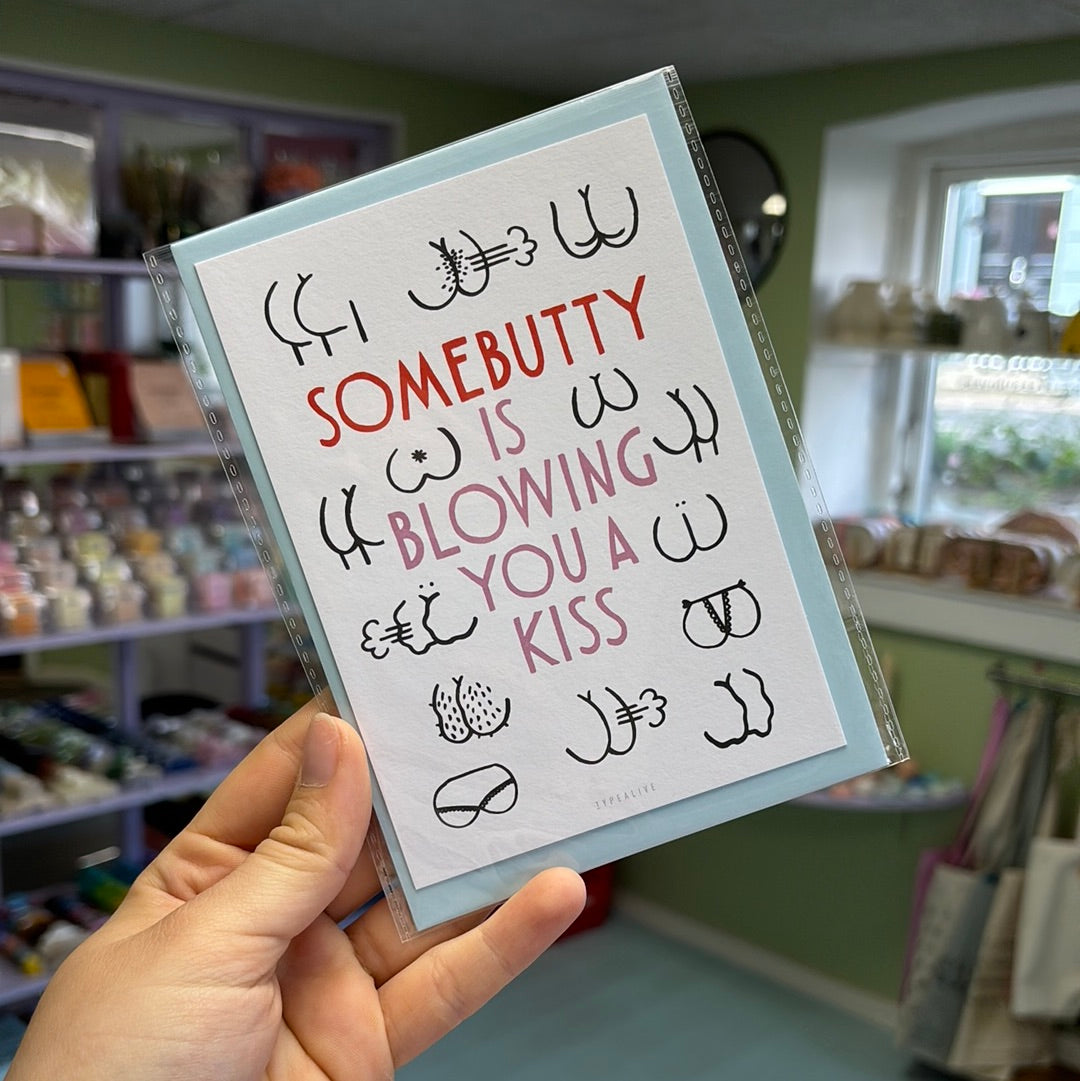 Somebutty Is Blowing A Kiss Kort